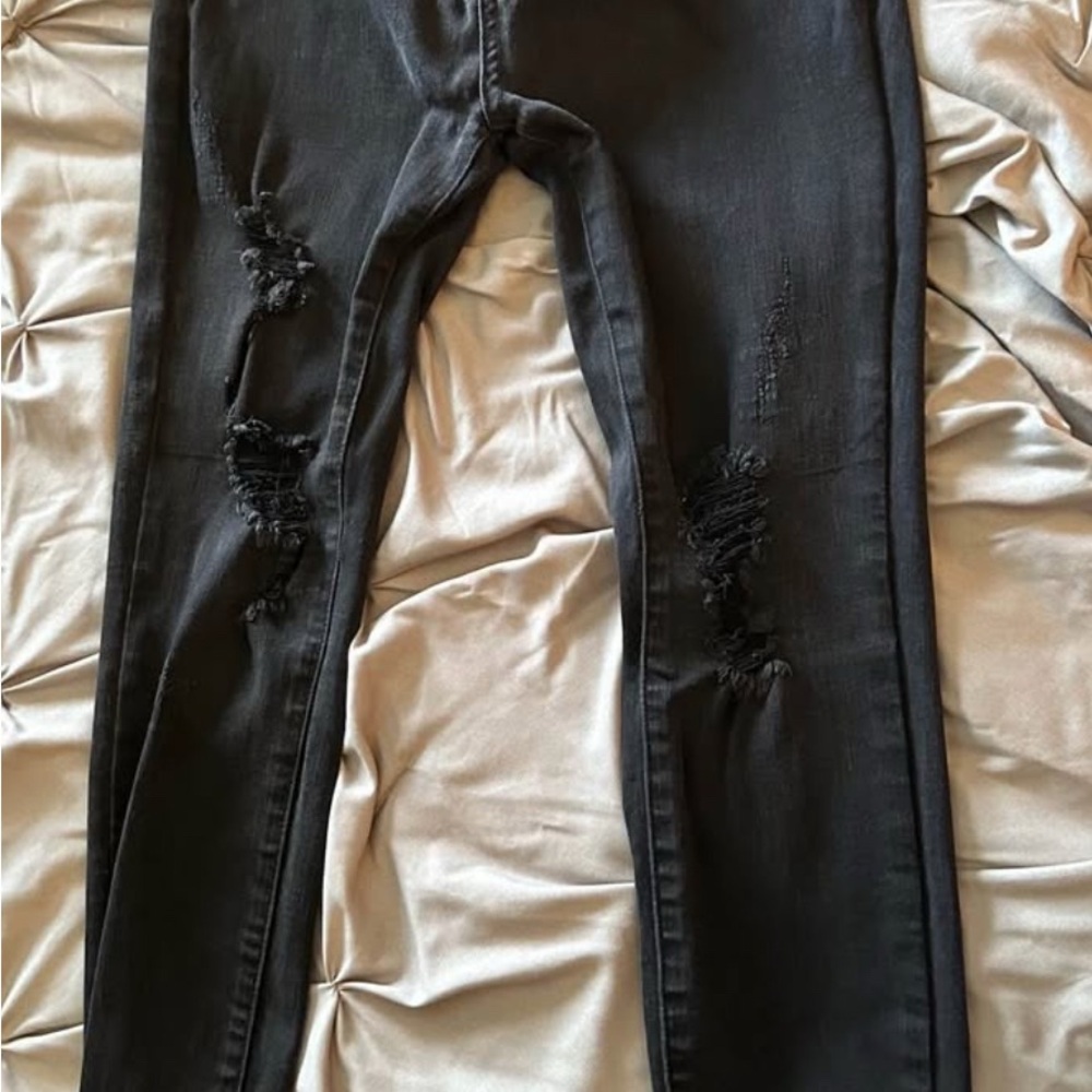 Judy Blue Black Distressed Skinny Jeans